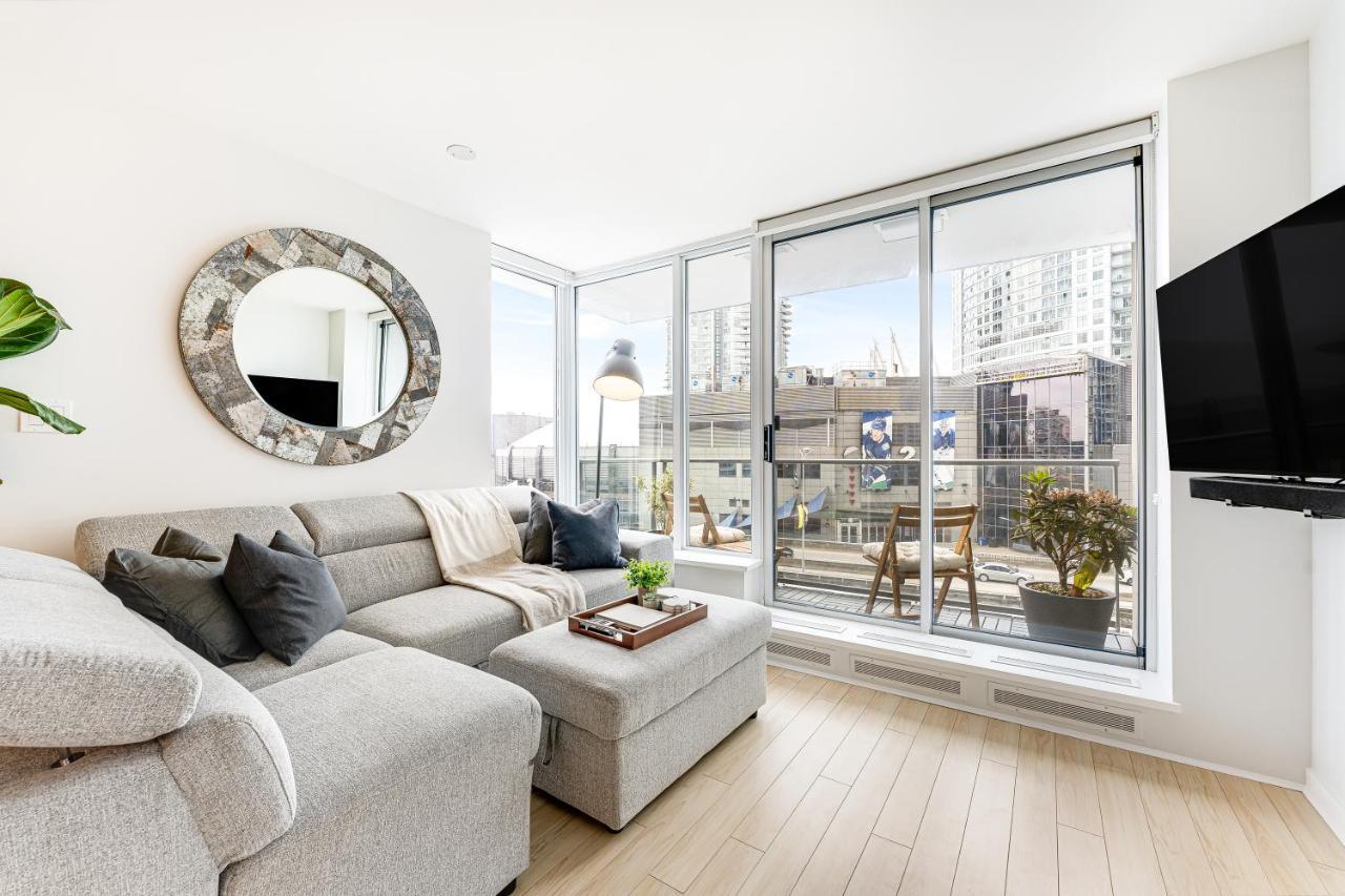 Heart Of Downtown 1 Bd Entire Condo - Pool, Gym, Parking, Office, Ac Vancouver Zewnętrze zdjęcie